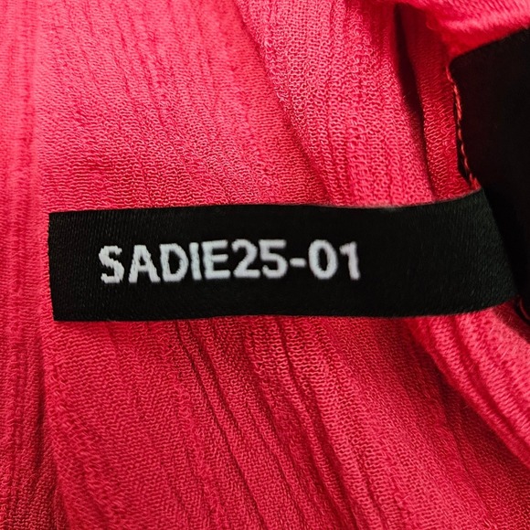 Well Worn Textured Hot Pink V-Neck Top Women's XXL Boho Relaxed Fit Barbiecore - Picture 6 of 8